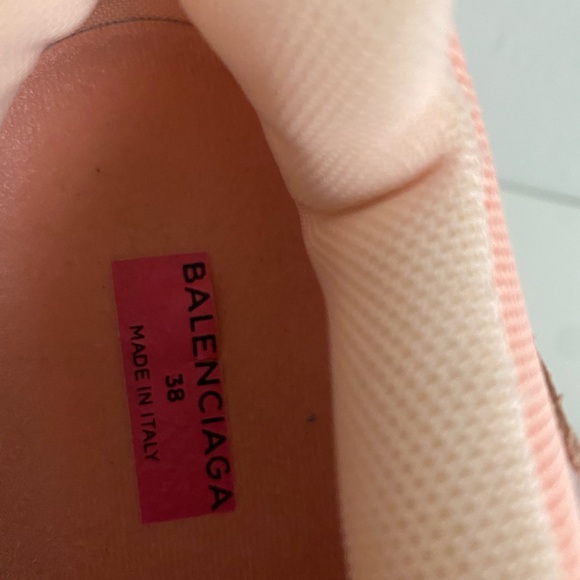 Balenciaga shoes - Picture 16 of 16